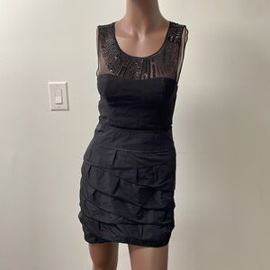 BCBGMaxAzria Mini Dress Beaded Sheath Bodycon Sleeveless Beaded Cocktail size 0